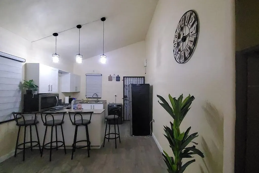 Feriehus Zen At Phoenix- Portmore Jamaica